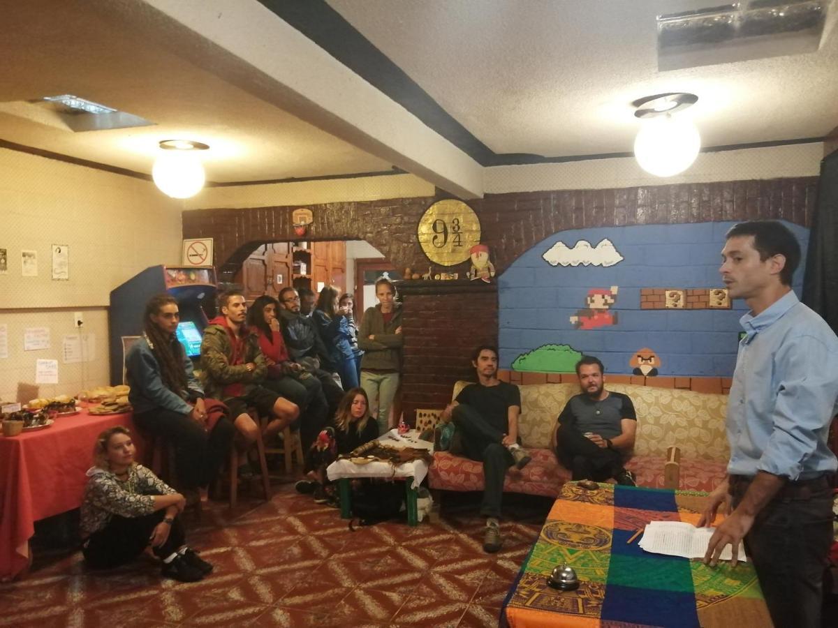 Lipi House Hostel San Cristóbal de Las Casas エクステリア 写真