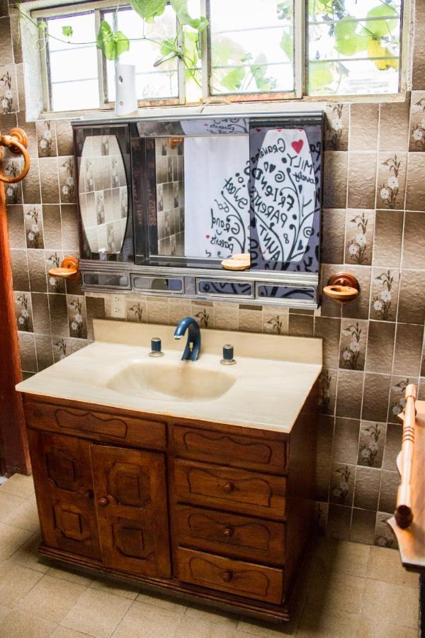 Lipi House Hostel San Cristóbal de Las Casas エクステリア 写真