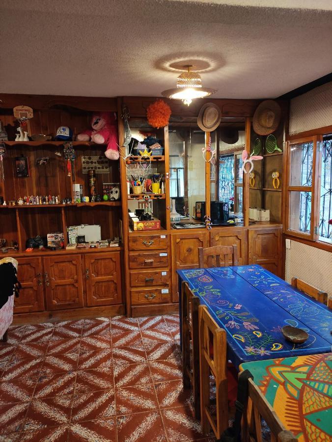 Lipi House Hostel San Cristóbal de Las Casas エクステリア 写真