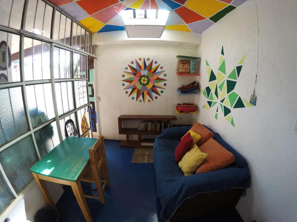 Lipi House Hostel San Cristóbal de Las Casas エクステリア 写真